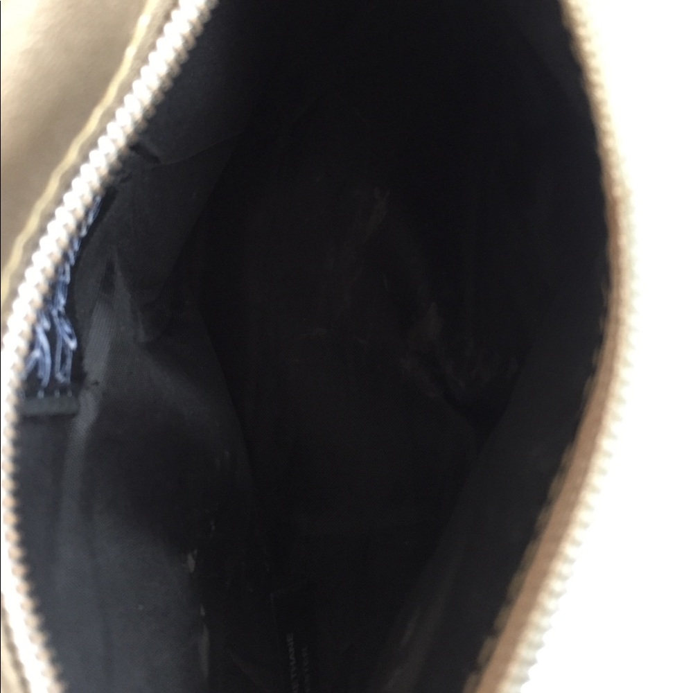 SOLD! Saks Fifth Ave make up clutch, used once! - Picture 7 of 7
